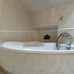 Stary Piastowska Pok 1 Habitación en casa particular